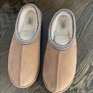 Ugg mens Tasman size 11 chestnut